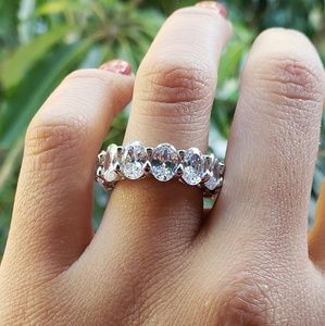 Italo jewelry oval eternity ring